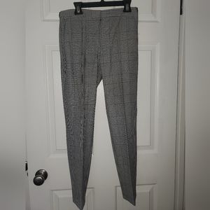 ZARA black/white slim fit ankle lenth dress pant size M